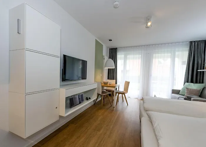 Deichhaeuser Anna Kueste Deichhaeuser Anna Kueste 6-12 * Bensersiel