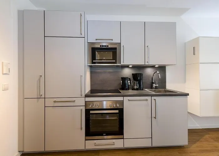 Lejlighed Deichhaeuser Anna Kueste Deichhaeuser Anna Kueste 6-12